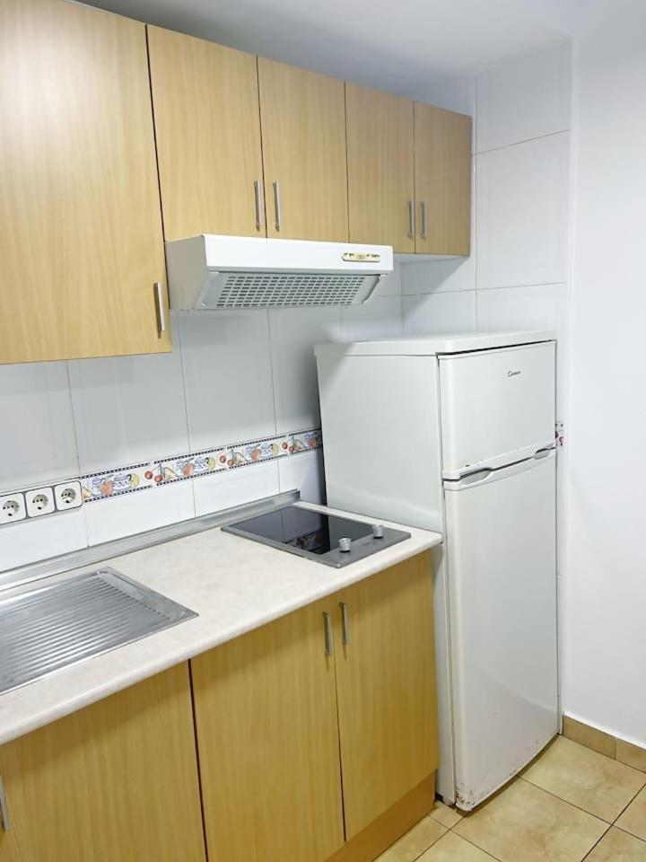 Apartamento Centrico Plazamar 4 Piscina Torre Del Mar Kültér fotó