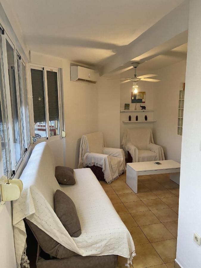 Apartamento Centrico Plazamar 4 Piscina Torre Del Mar Kültér fotó