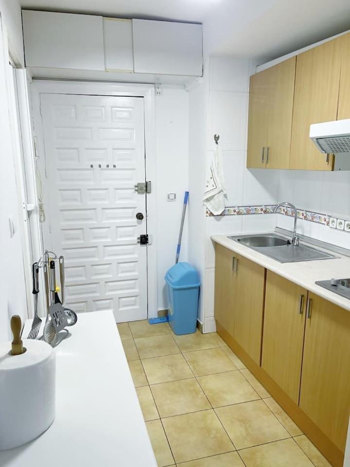 Apartamento Centrico Plazamar 4 Piscina Torre Del Mar Kültér fotó