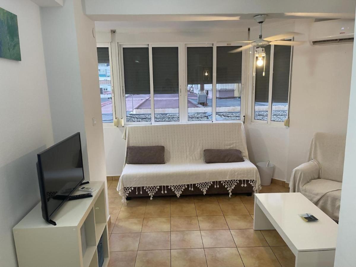 Apartamento Centrico Plazamar 4 Piscina Torre Del Mar Kültér fotó